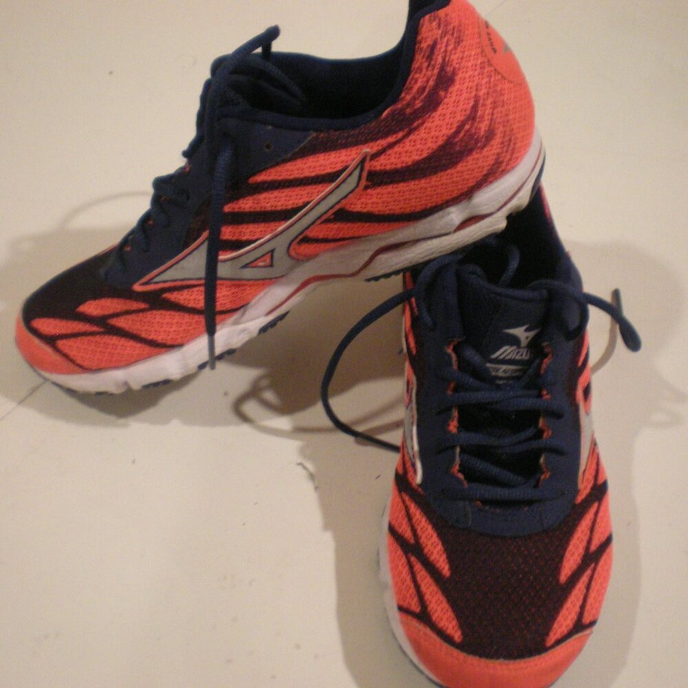 Mizuno Wave Hitogami Women's Shoes Size 6.5